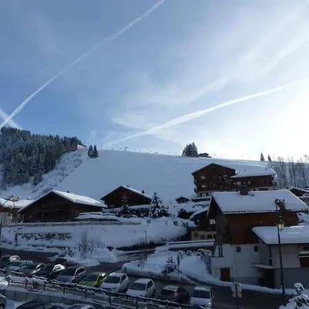 Apartment Duplex 2 Au Centre Du Village, Proche Pistes De Ski, Parking Inclus, La Clusaz